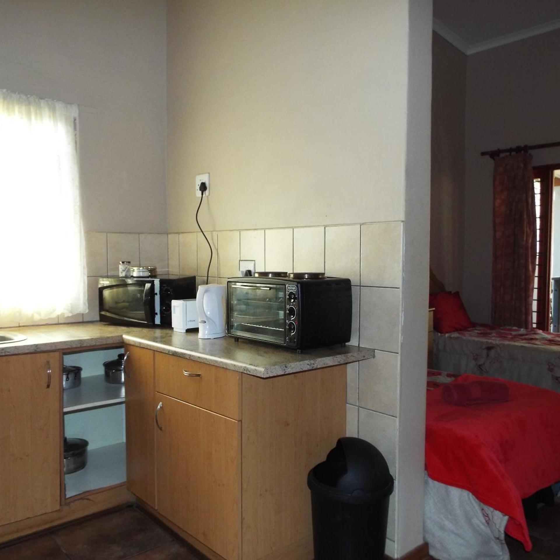Aloes Country Inn 7/40