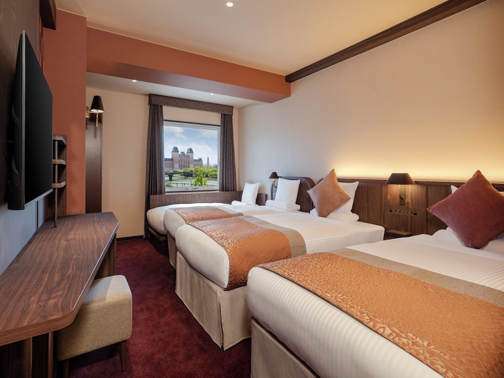 Standard, Quadruple, Twin Beds, 2 Murphy Beds