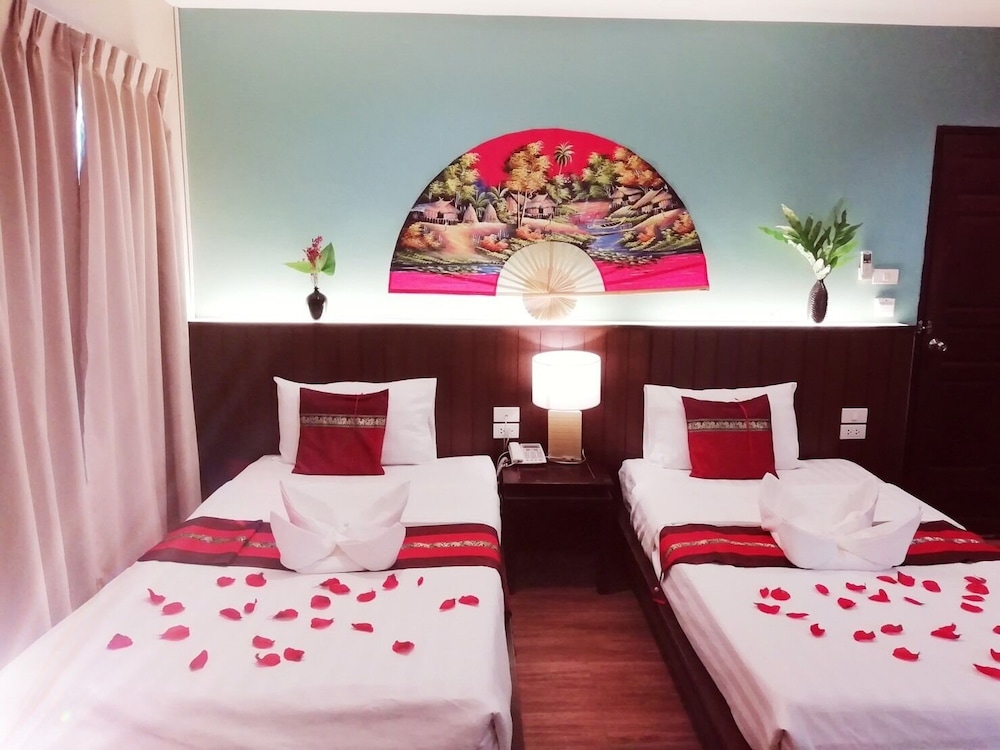 MANDALA HOUSE 28/68