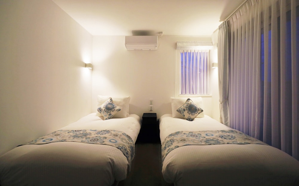 Bliss Lodging 14/44