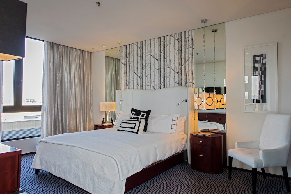 Davinci Hotel And Suites On Nelson Mandela Square 30/67
