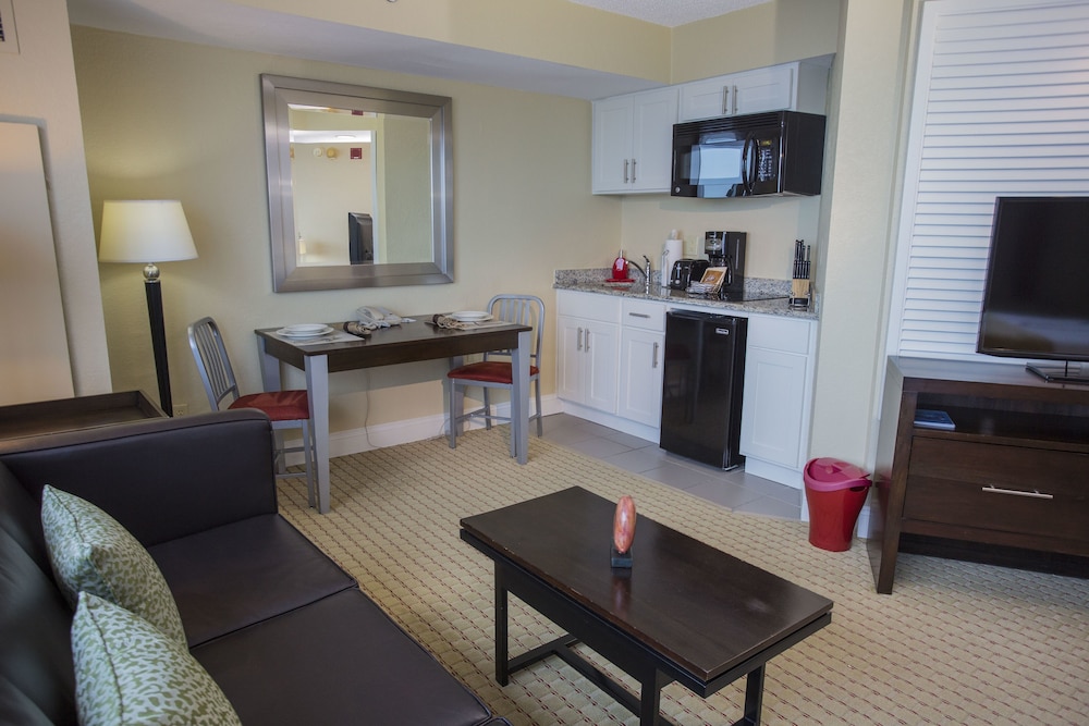 Boardwalk Resorts at Atlantic Palace 17/34