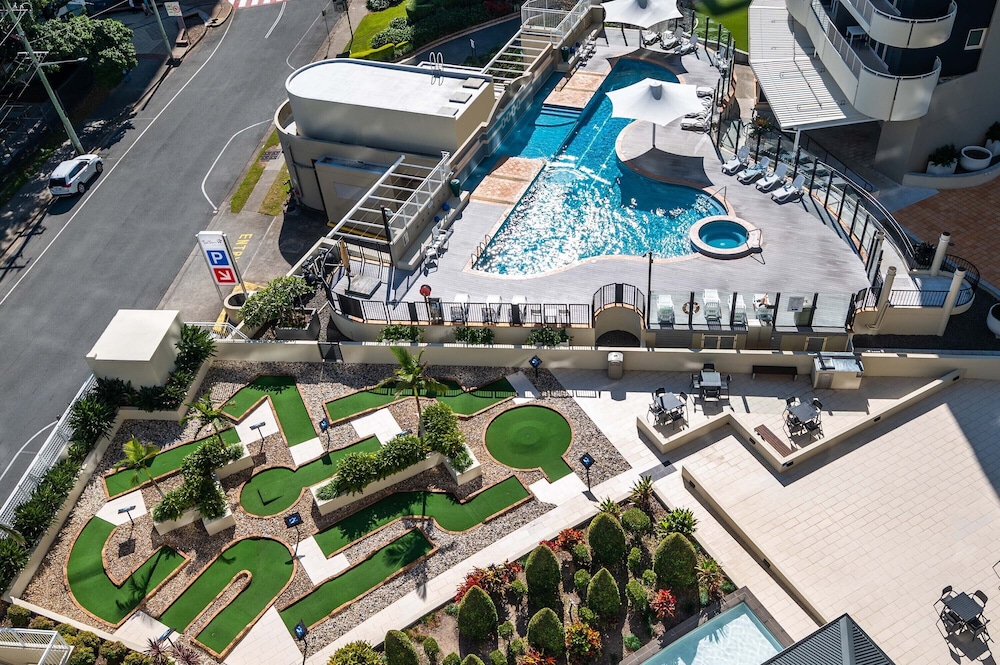 The Sebel Twin Towns Coolangatta 56/64