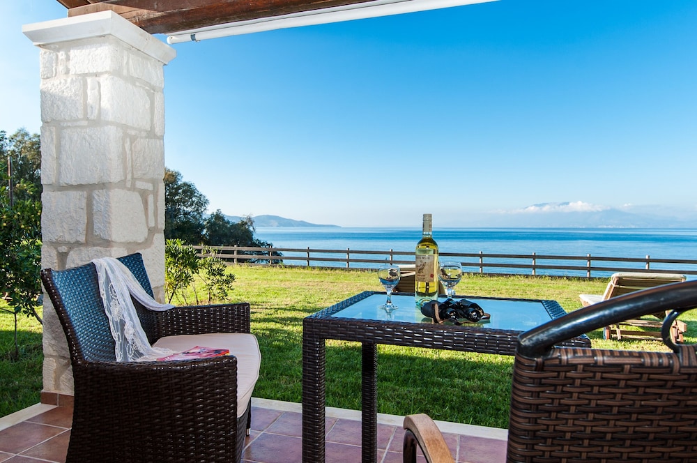 KAVOS PSAROU VILLAS 45/50