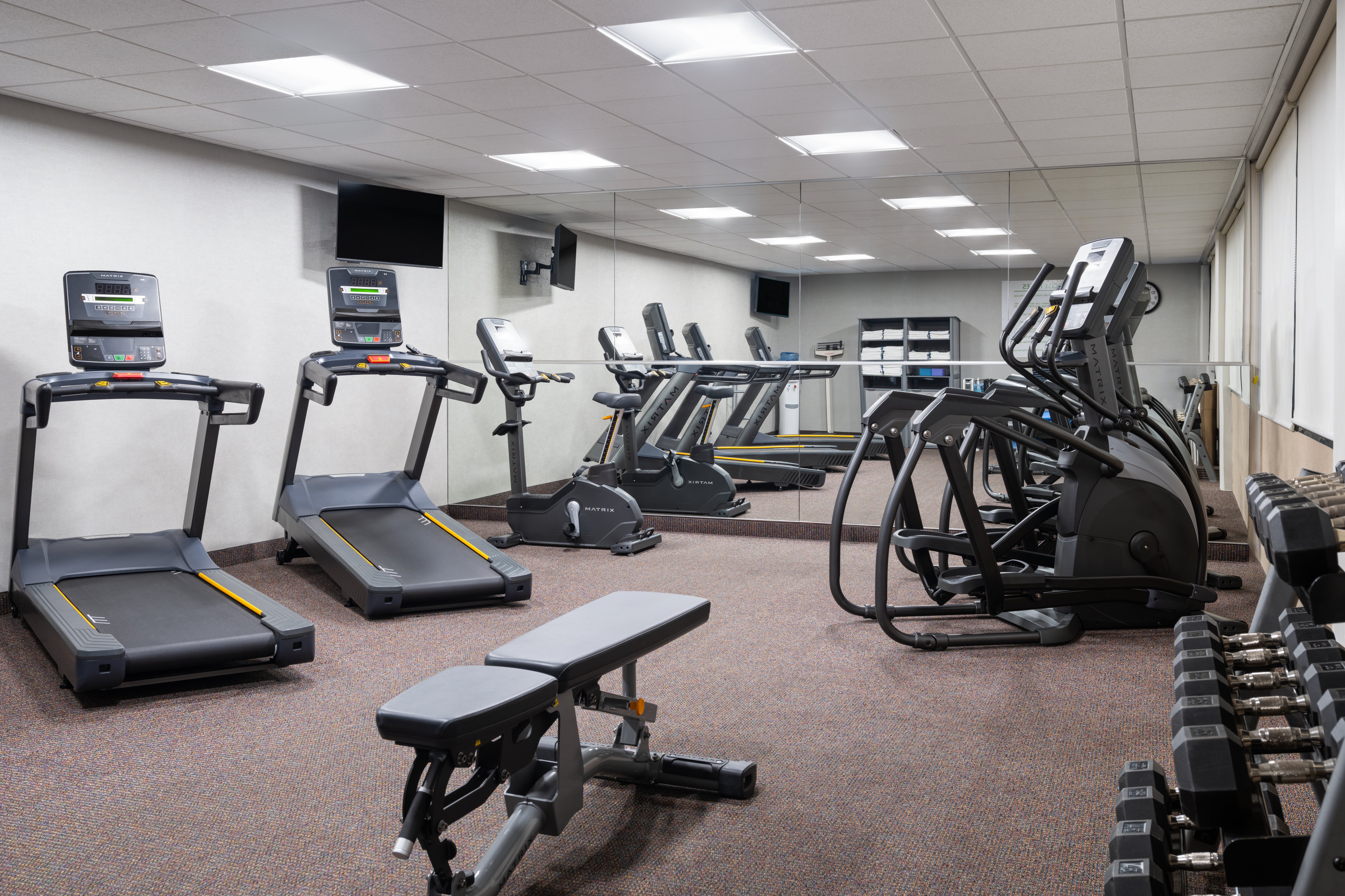 Holiday Inn Sioux Falls-City Centre, an IHG Hotel 9/38