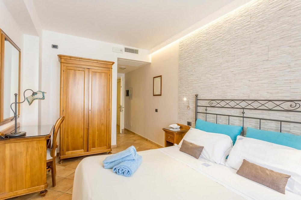 Hotel Ristorante Trinacria 5/50