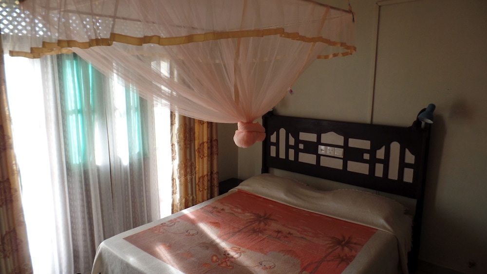 Nilketha Villa Eco Hotel 12/42