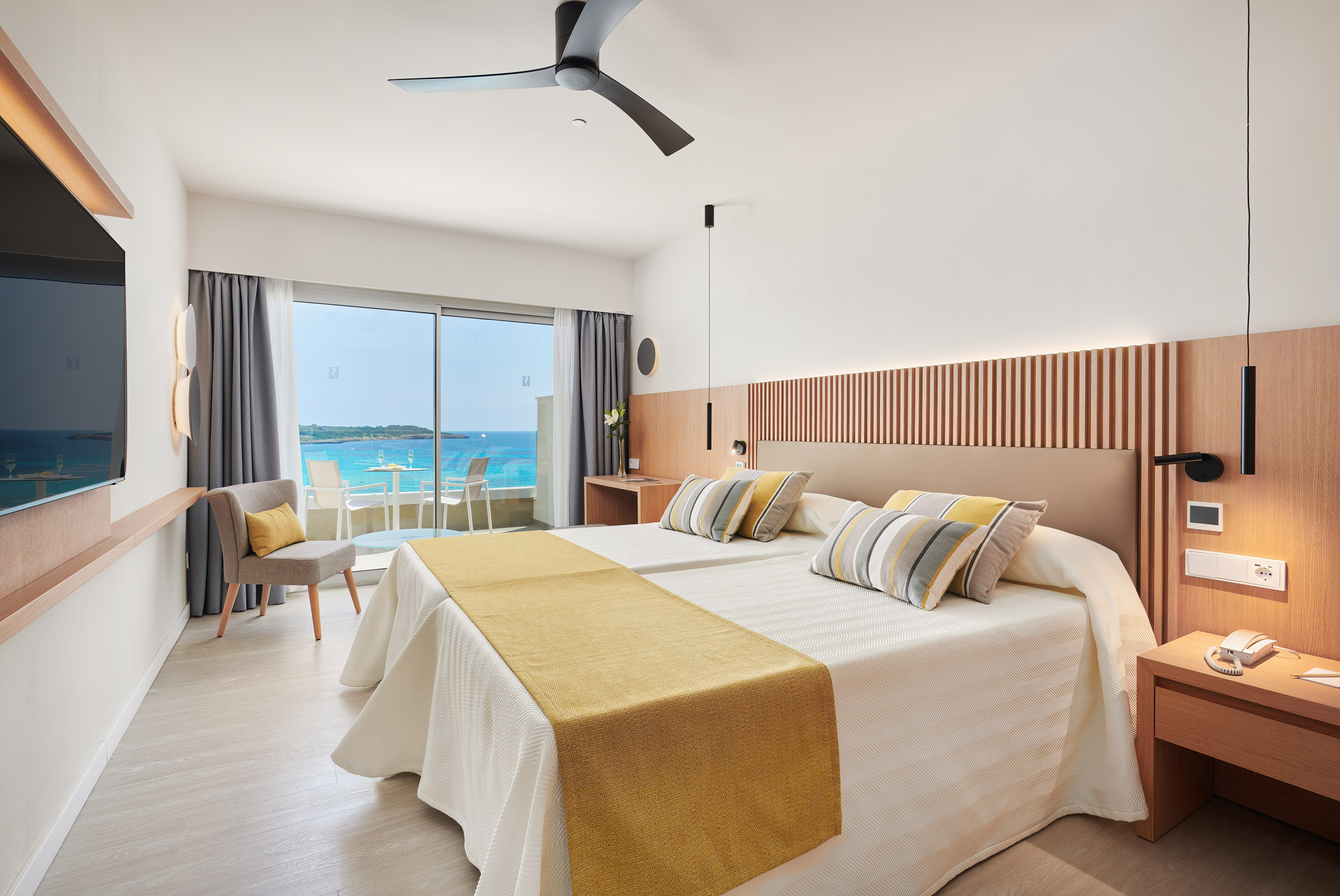 Select, Single, Double Bed, Sea View
