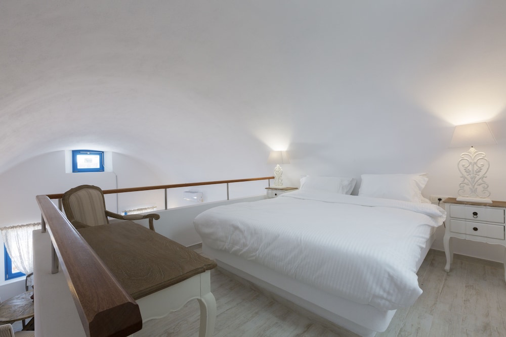 فيلا بريميوم بسرير كينج بإطلالة على البحر بمسبح خاص، Desiterra Santorini 6/10