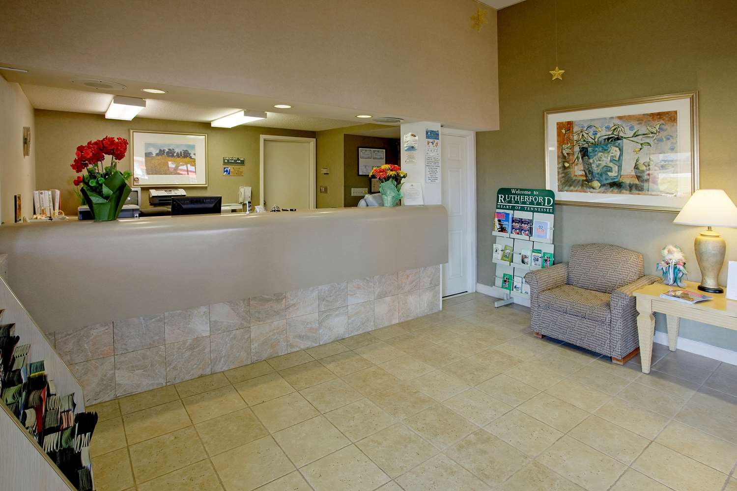 Americas Best Value Inn & Suites Murfreesboro 3/21
