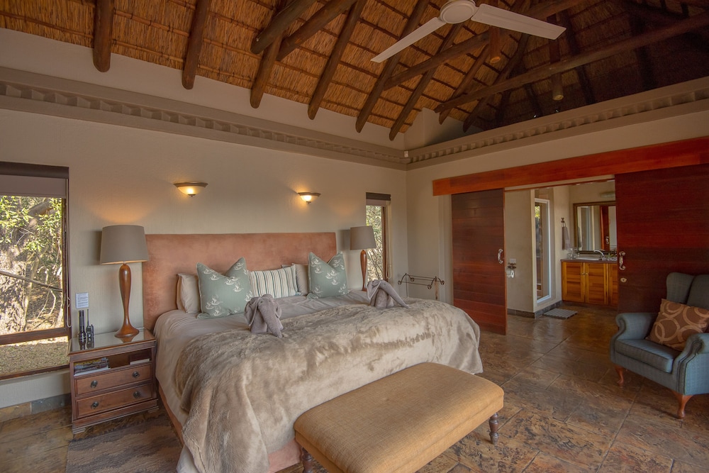 Waterbuck Game Lodge - All Inclusive 6/50