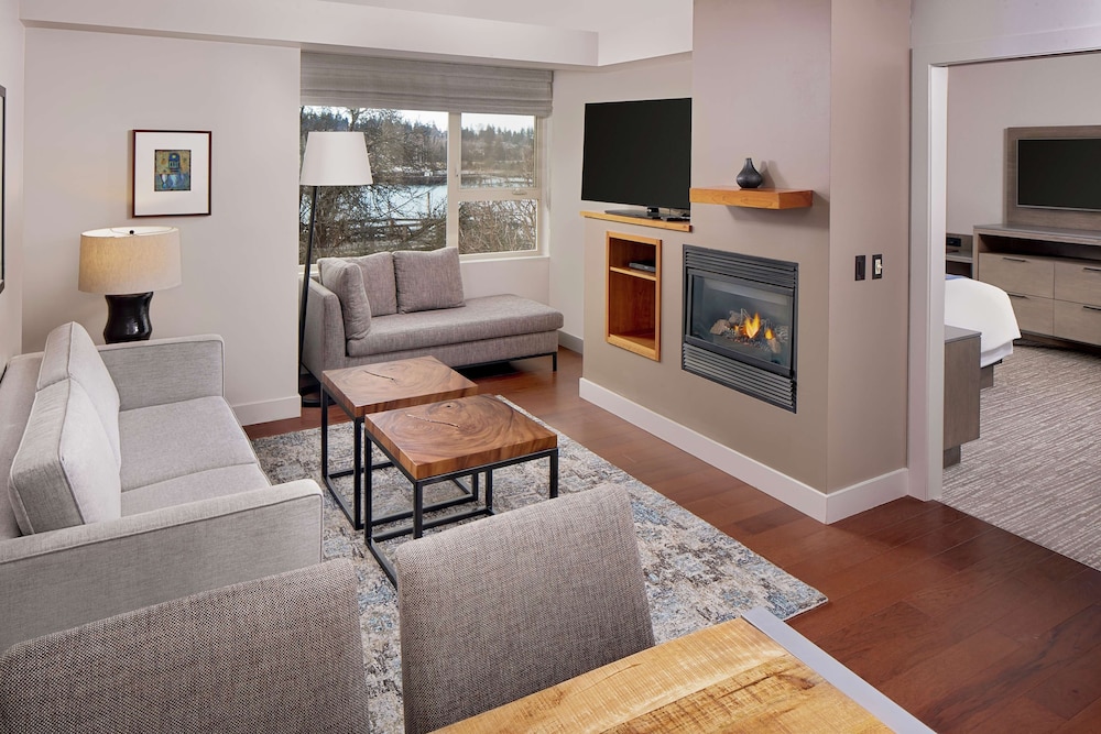 The Chrysalis Inn and Spa Bellingham Curio Collection By Hilton 34/61