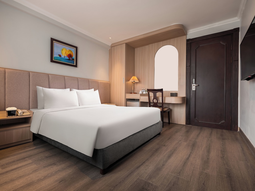 Minasi Premium Hotel 24/56