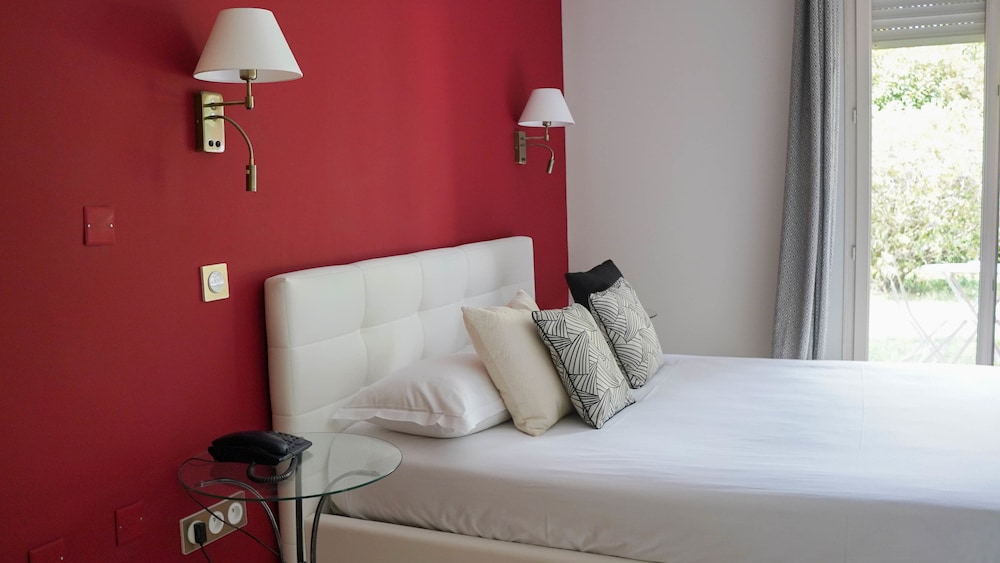 Hotel Les Jardins de La Madrague 25/65