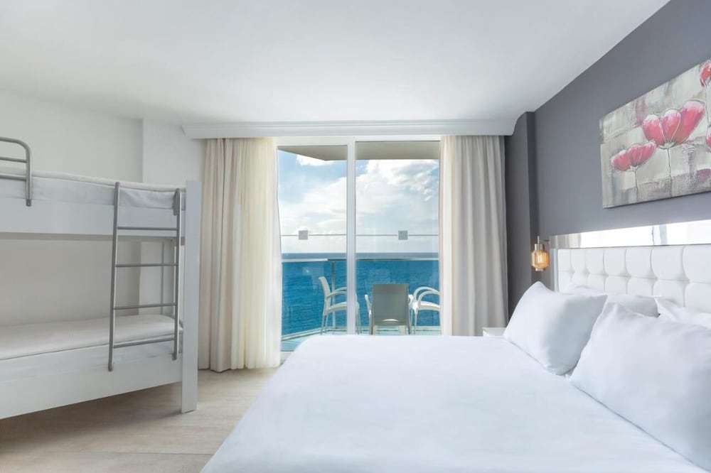 Festival Hotel Resort & Spa 24/79
