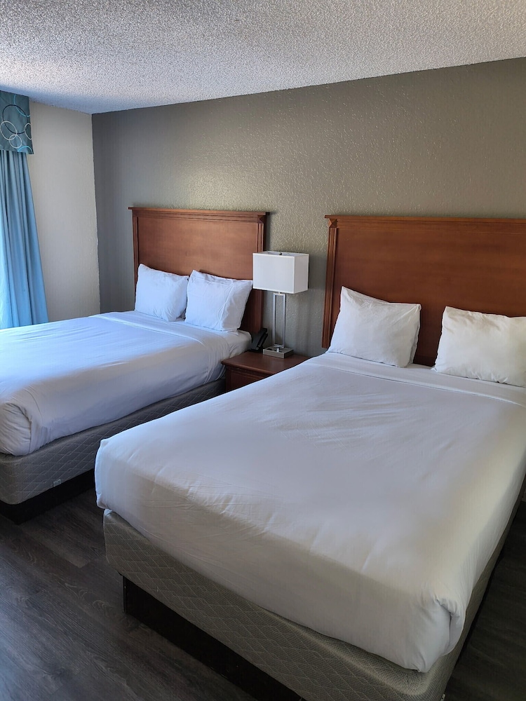 Baymont By Wyndham Gainesville I-75 17/46