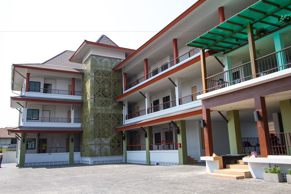 Sirimunta Hotel Chiang Rai Suite & Residence 2/45