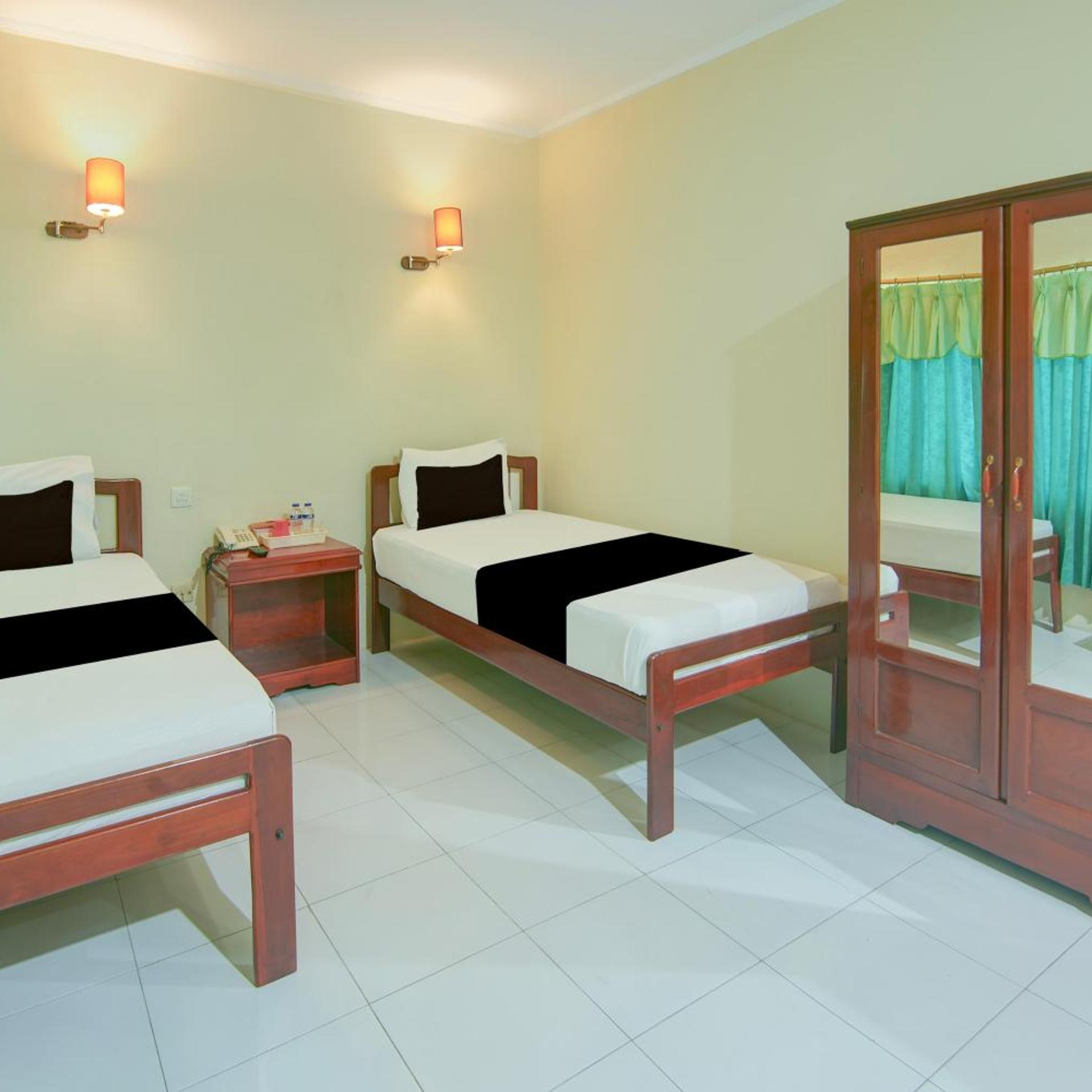 Hotel O Makassar near Pantai Losari formerly Hotel Tiara Sari 23/54
