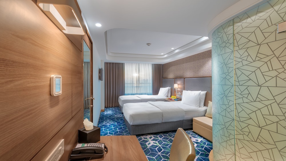 Holiday Inn Gurugram Sector 90 33/77