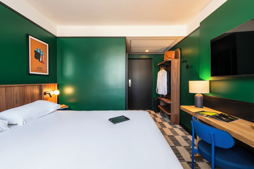 Hotel Le Lumiere 5/16