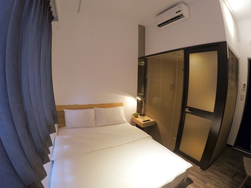 Lutel Hotel 14/100