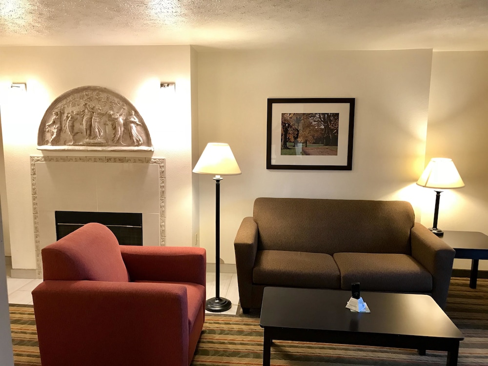Best Western Visalia Hotel 28/55