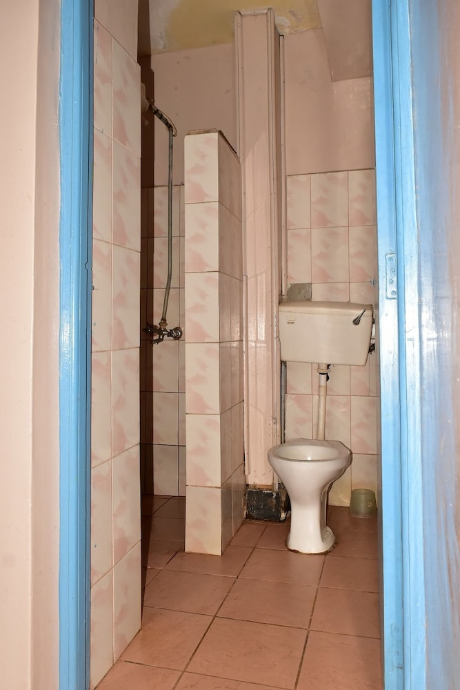 STANDARD, DOUBLE OR TWIN BED
