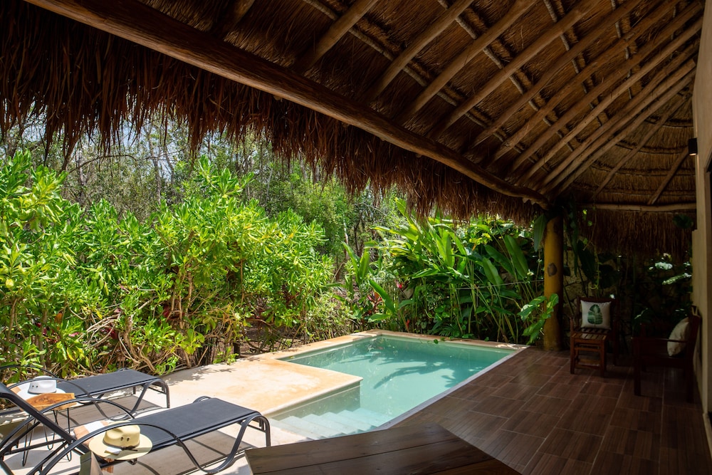 Aldea Coba an Escape Resort 8/63
