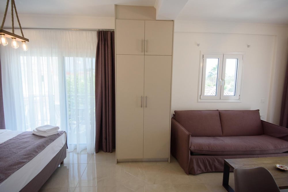 Golden Sands Motor Inn 23/45