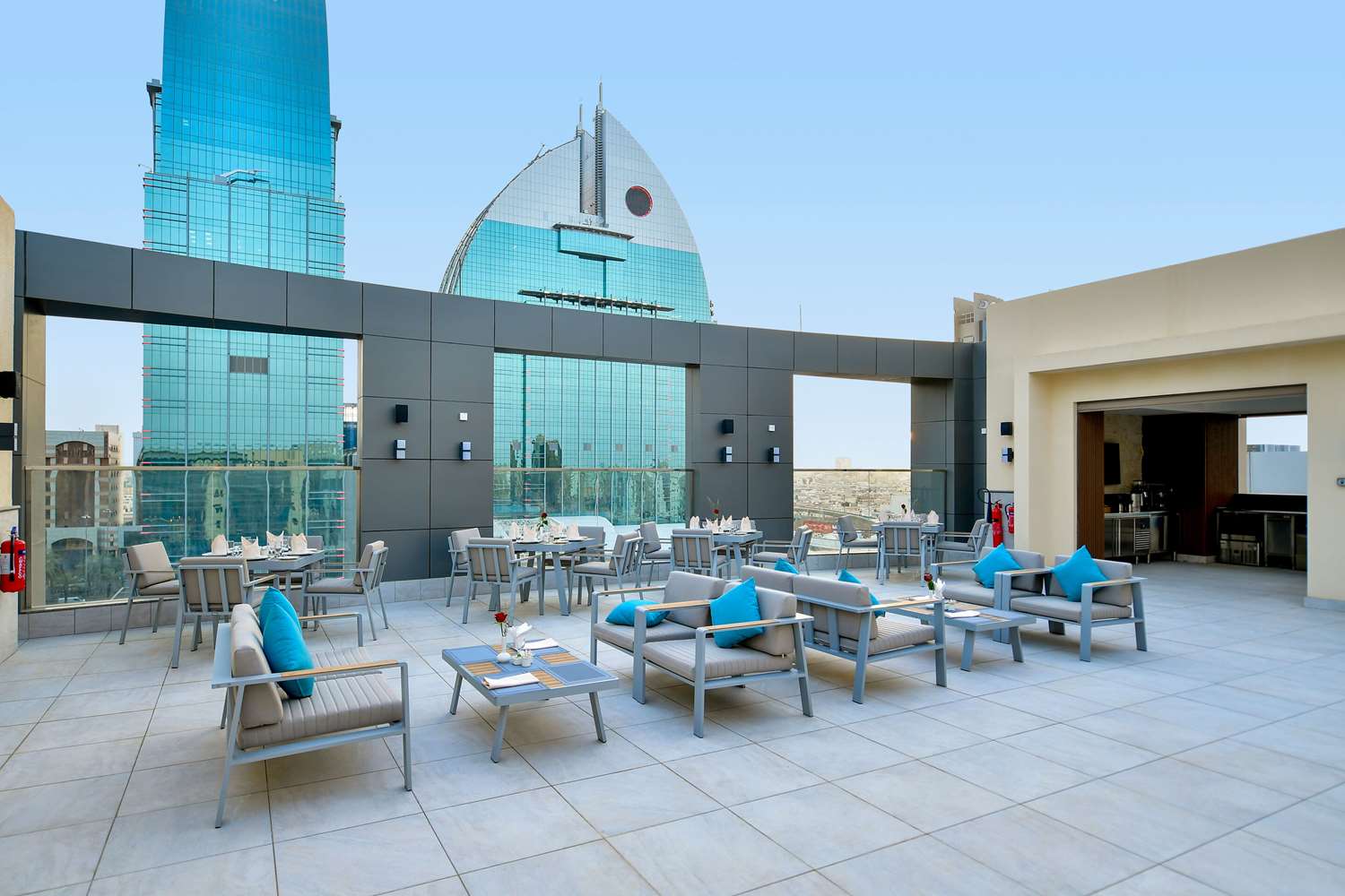 فندق كومفورت الرياض(Comfort Hotel Riyadh Olaya) 33/33