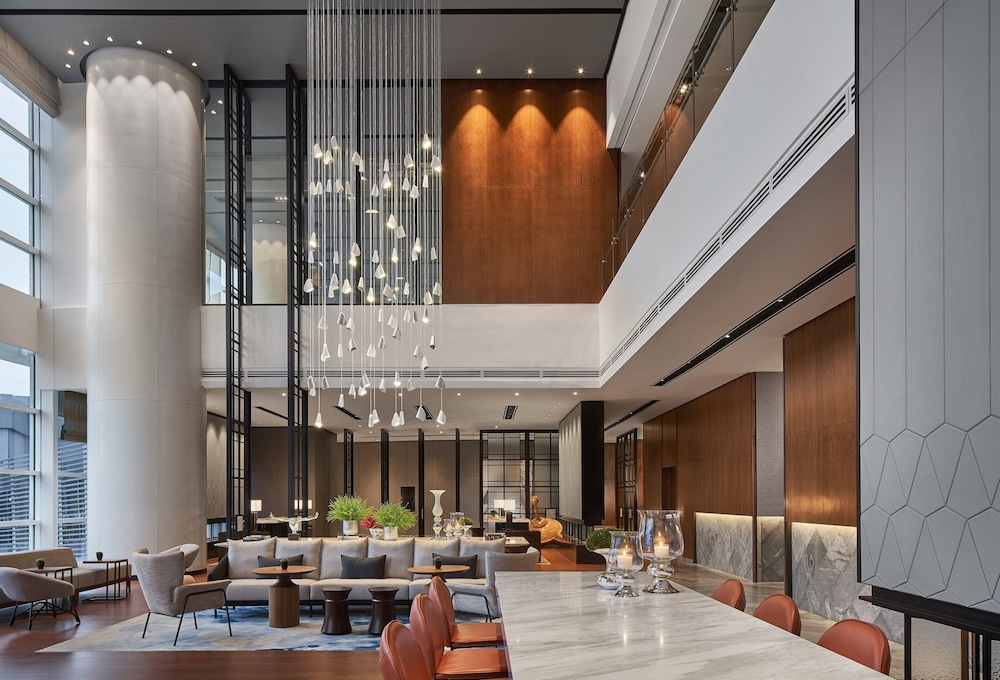 Le Meridien Petaling Jaya (ex New World Petaling Jaya) 62/75