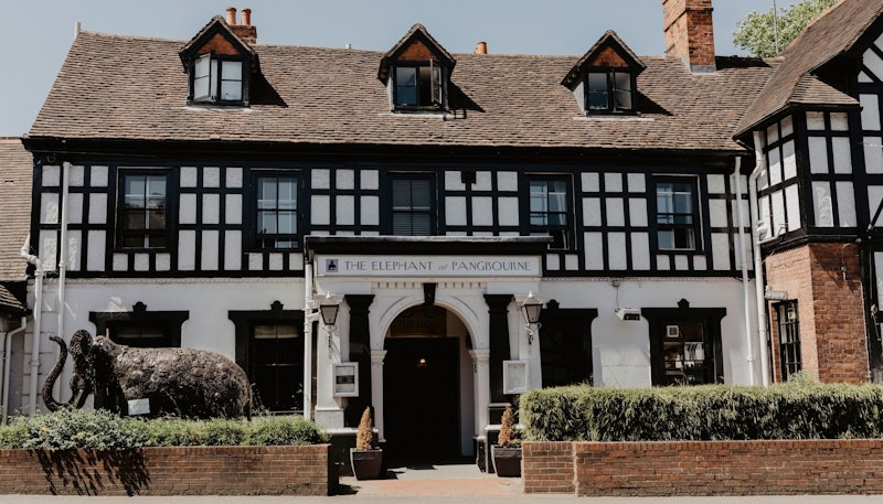 The Elephant Hotel 1/9