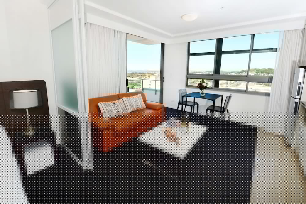 Oaks Gladstone Grand Hotel 35/72
