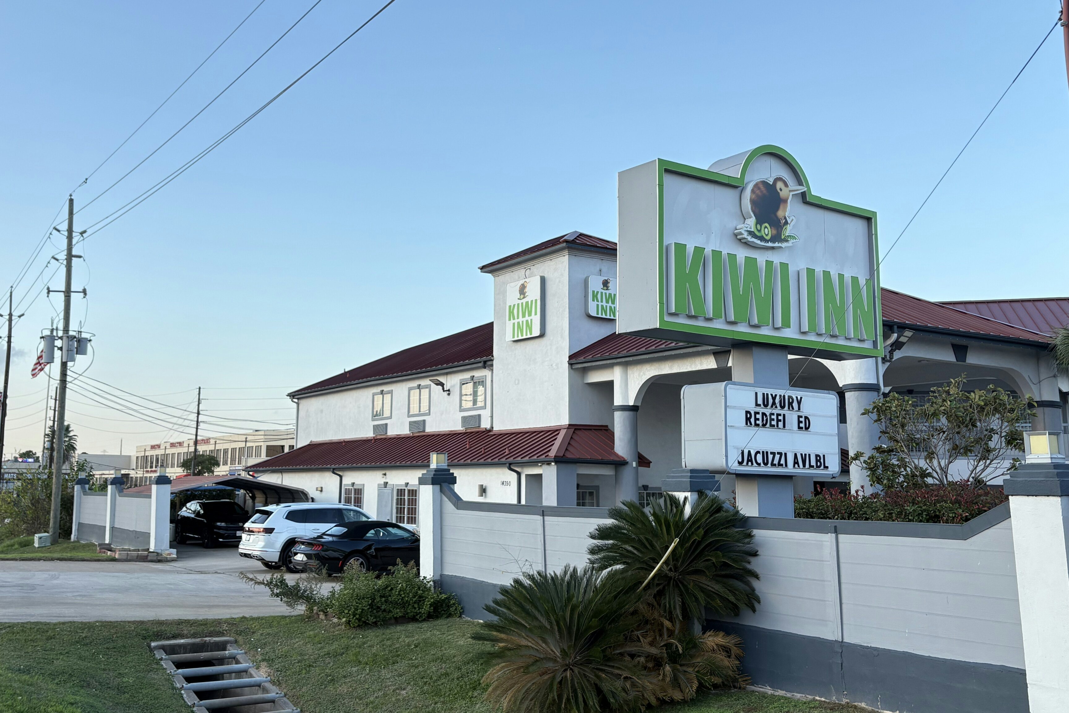 Kiwi Inn Capital O Houston - Hwy 249 9/50