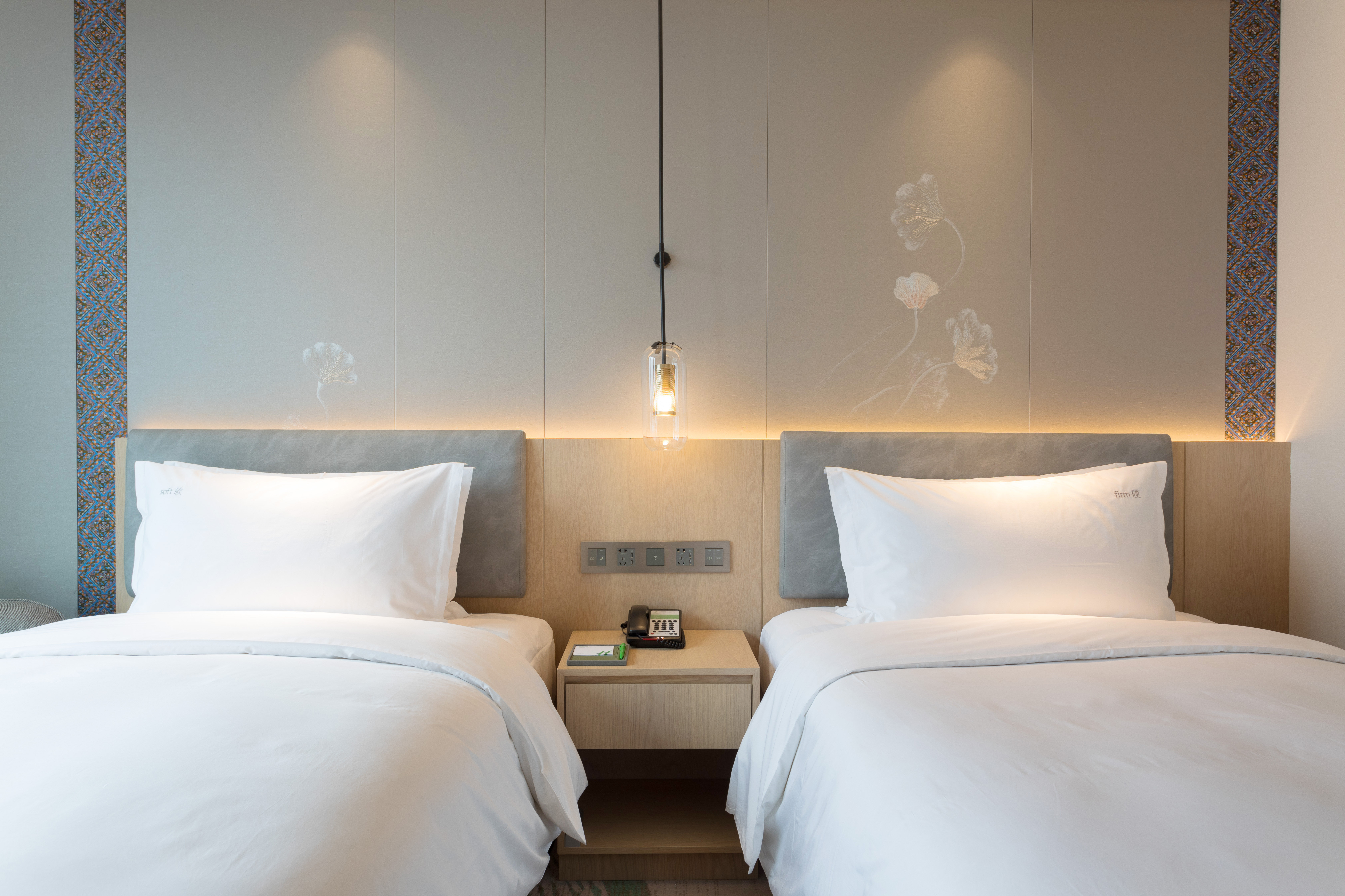 Holiday Inn Guiyang City Center 6/49