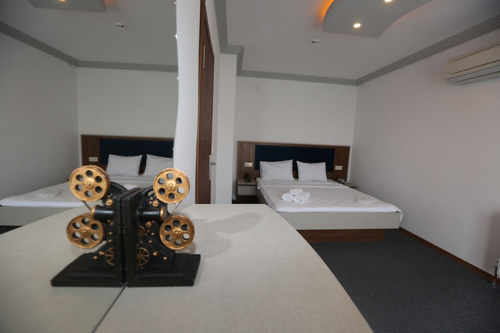 1 BEDROOM, FAMILY
