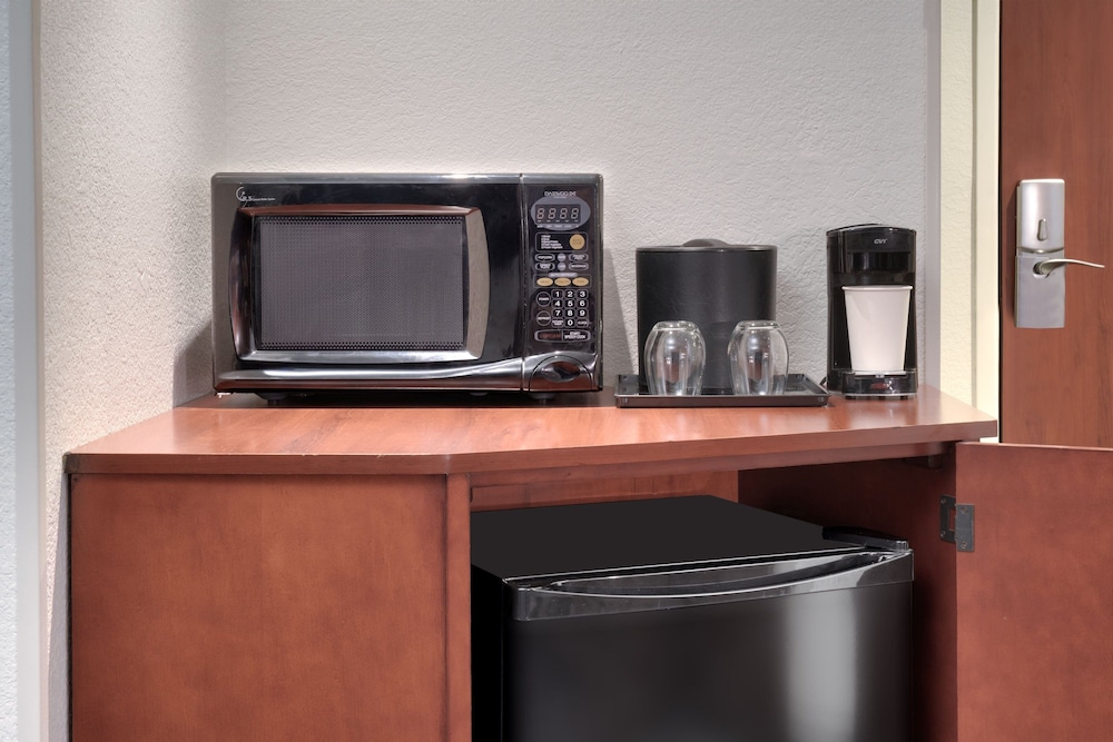 Courtyard Marriott Johnson City 51/59