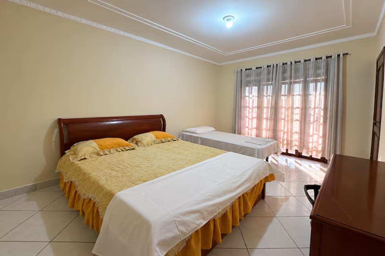 Room at OYO Gratitud Home, IMPERATRIZ