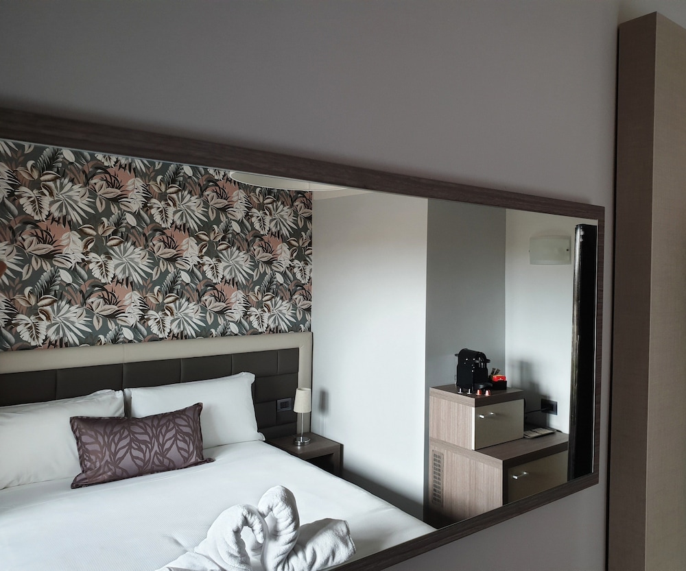 G and G Firenze Suites 8/44