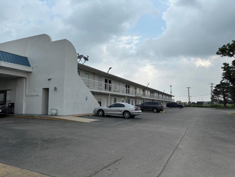 Studio6 Abilene, TX – East 44/62