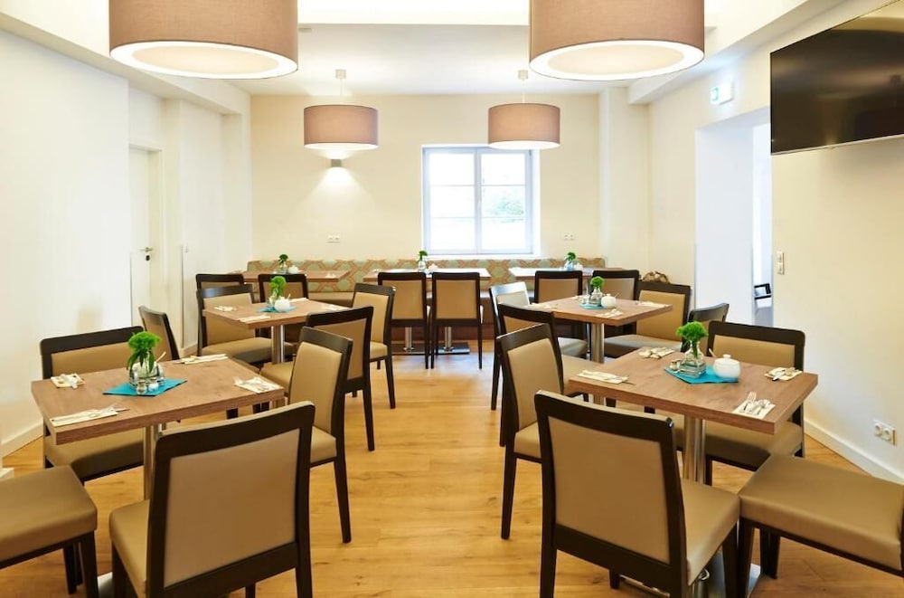 Hotel Elch 32/38