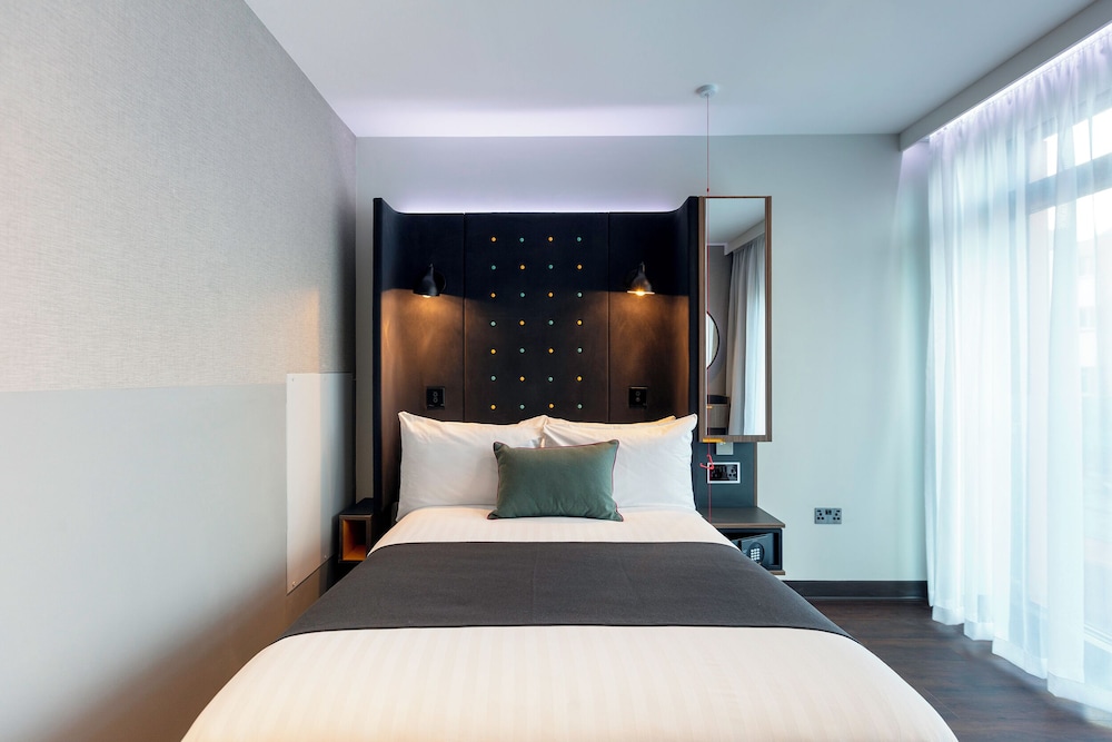 Point A Hotel Edinburgh Haymarket 13/50