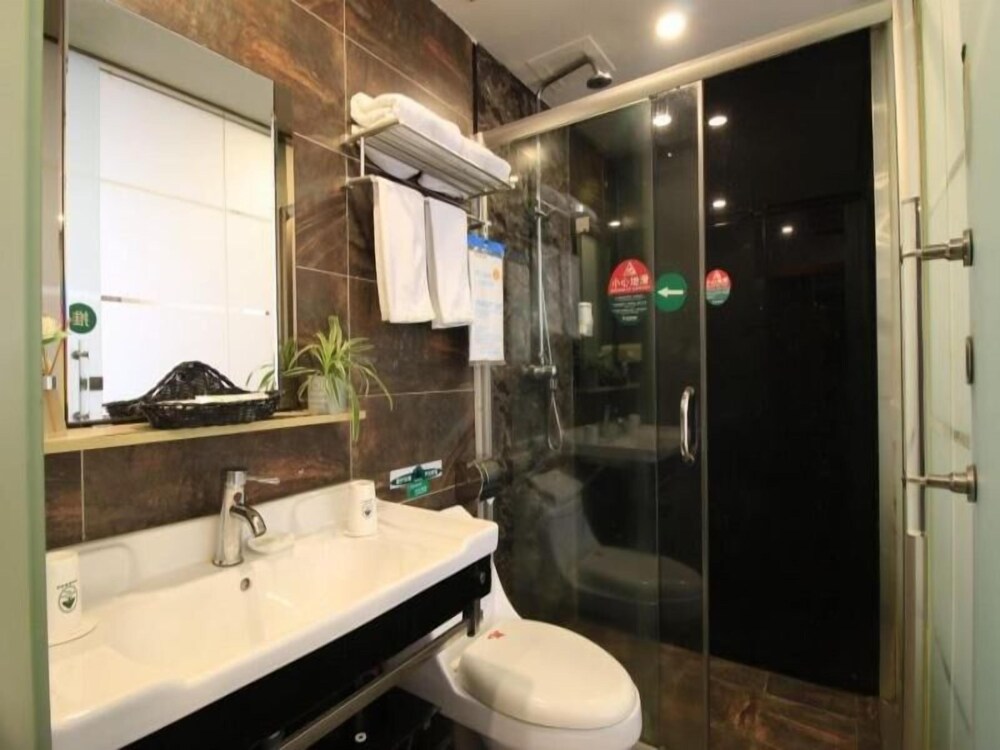 Greentree Inn Wenzhou Xiaonanmen Express Hotel 34/40