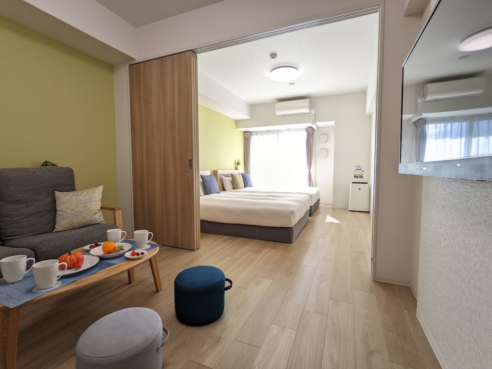 ESLEAD HOTEL Namba South III 40/60