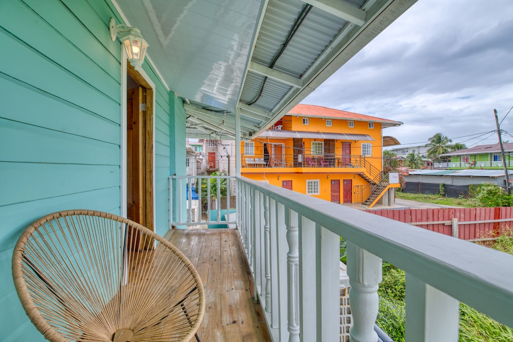 Bambuda Bocas Town in BOCAS DEL TORO