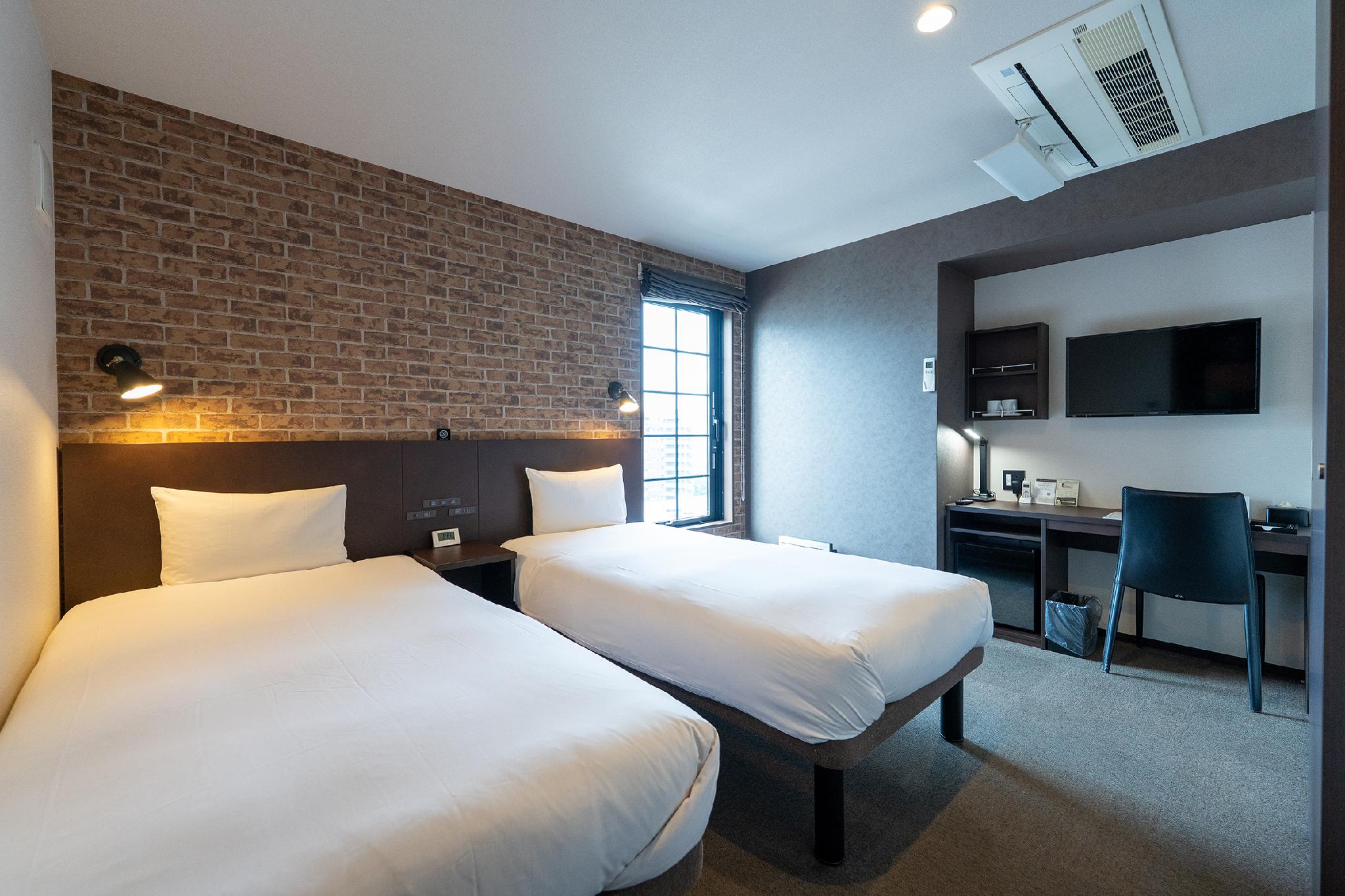 Room, Twin Beds, Tokyo Sky Tree View, Night View