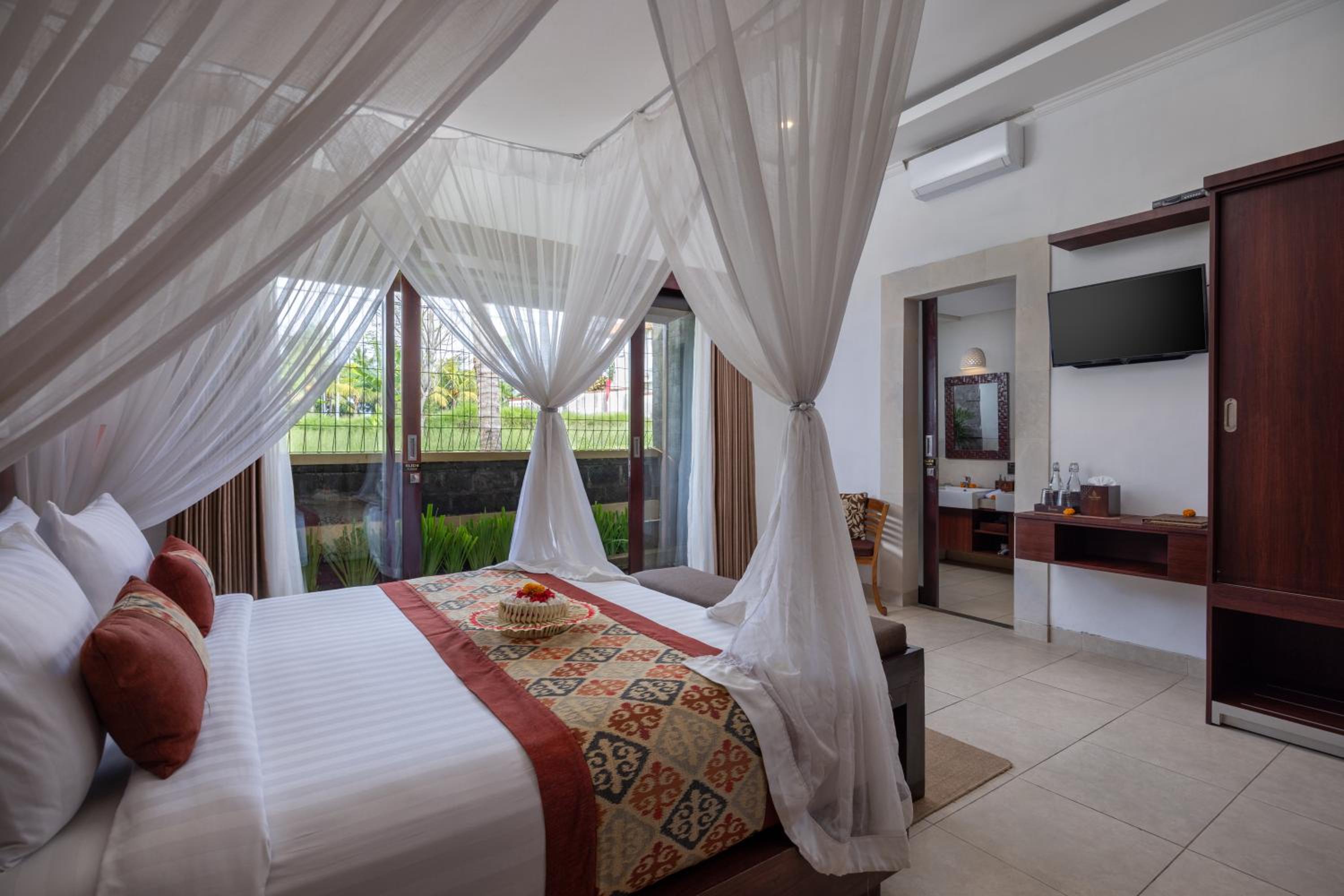 3 Bedrooms, Pool, Villa, 3 Double Beds