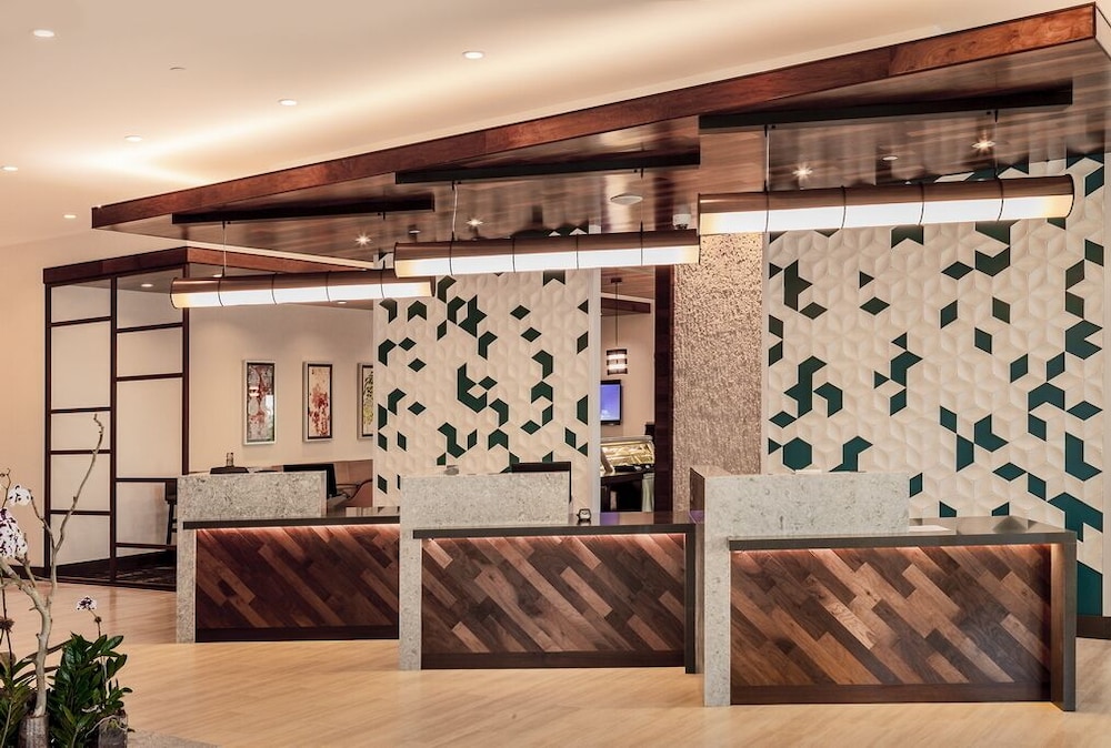 HYATT PLACE SAN JUAN/CITY CENTER 8/74