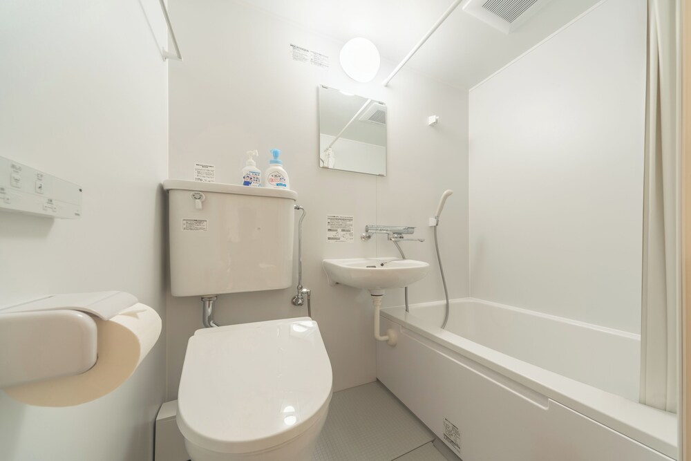 Coins Hostel Tenjin 45/46