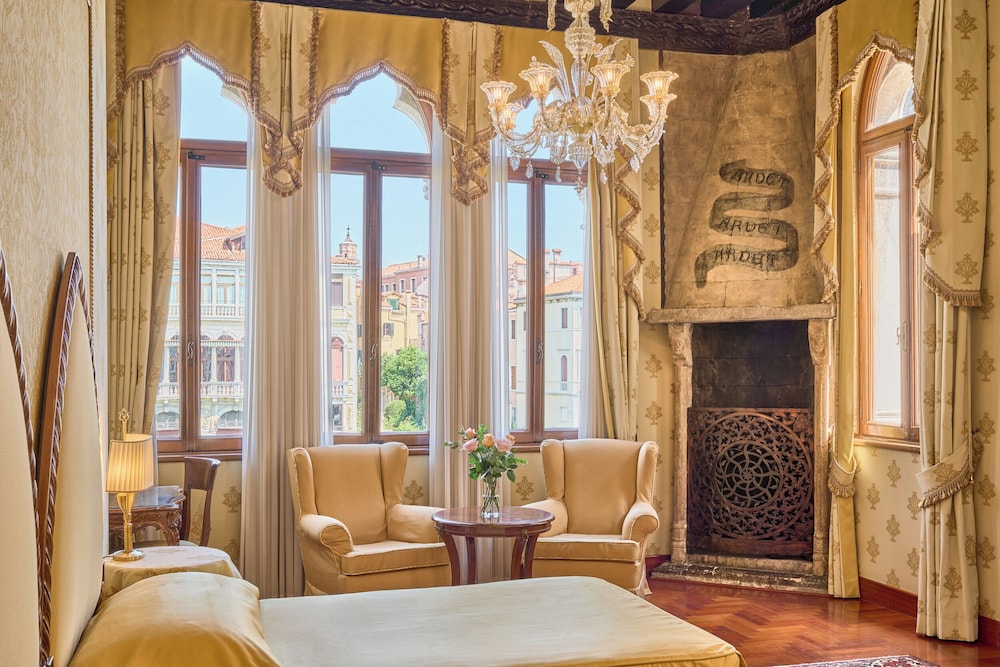 Palazzo Stern Hotel 71/88